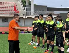 J9九游会-国际足球裁判培训体系延伸，打造“裁判中国梦”的简单介绍