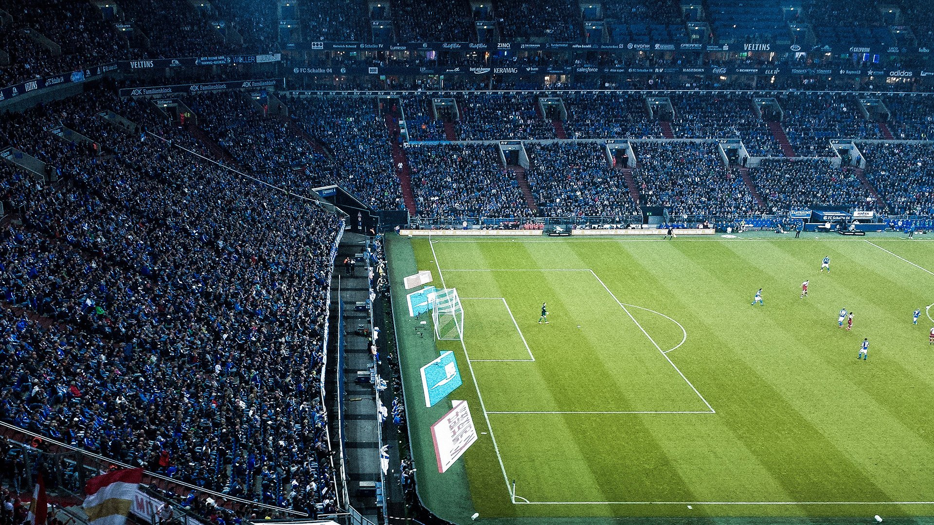 九游网页版官网入口-“德甲激烈交锋：龙争虎斗，冠军悬念持续”，德甲争四